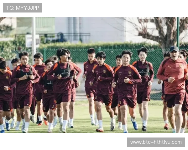 足球直播线上手机版免费观看高清赛事随时随地体验足球盛宴